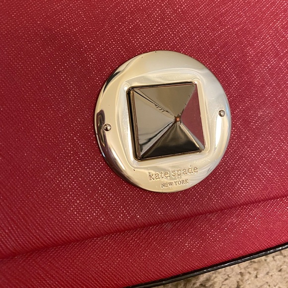 KATE SPADE Cherry Crossbody - Picture 3 of 8